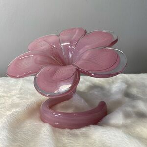 Murano Pink Glass Flower Sculpture
Bud Vase
Made in Italy